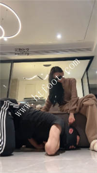 hocj5glix3f.jpg