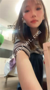 ett5d32fq05.jpg