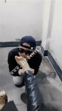 pktn0dbwsbv.jpg