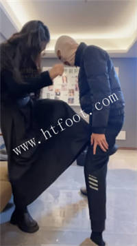 aik5qgfvshb.jpg