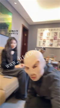 gunimutwrgq.jpg