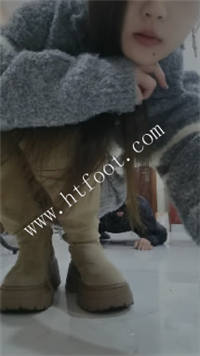 pthtpm0chf3.jpg