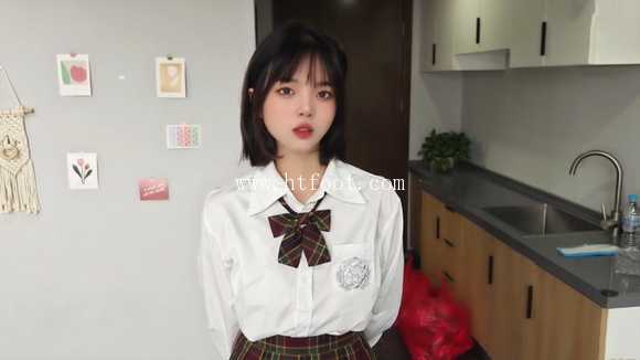 nlxz224ved4.jpg