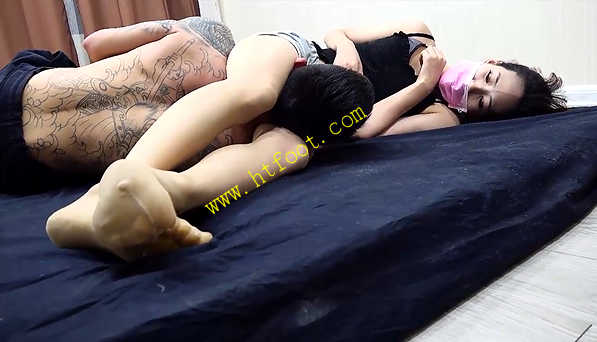 dyfdnqc0awf.jpg