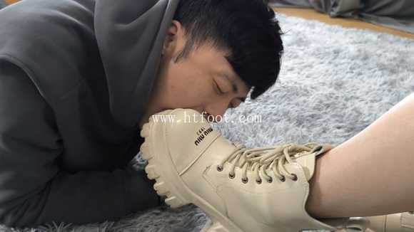 dut2kxhifol.jpg