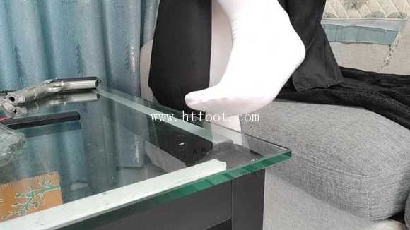 sxt5kieu4ew.jpg
