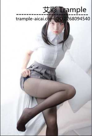 5qm5nzq0vsy.jpg