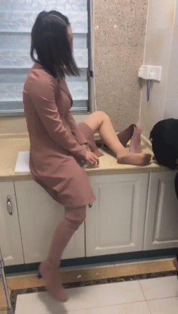 1hjrvovhmq0.jpg