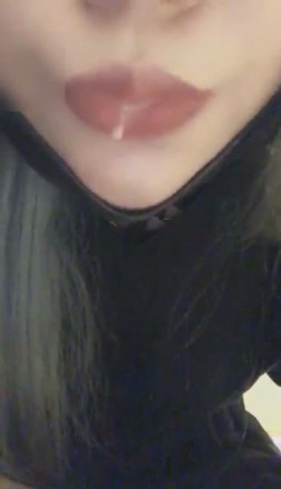 0o4rx52oddx.jpg