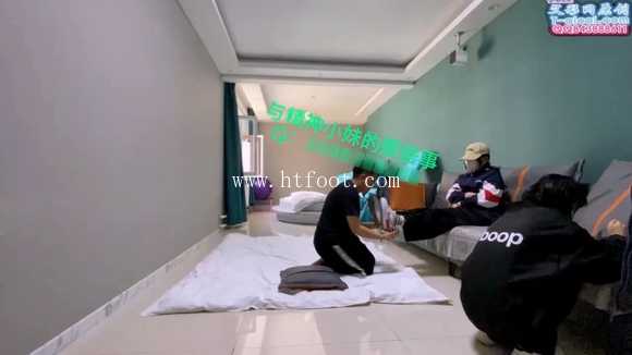 a0hsy2stcum.jpg