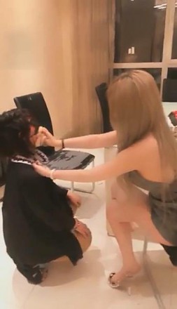v1bxk4pwifu.jpg