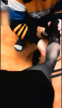 d5cacmb2ds0.jpg