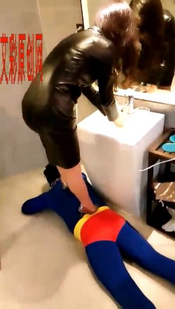 ktujeh4pddc.jpg