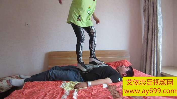 uzicxmfjiip.jpg