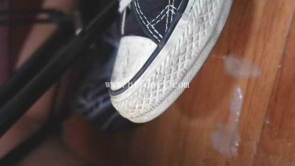 mkdxguuh31e.jpg
