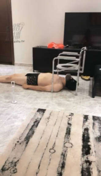 g3b1gtebrb5.jpg