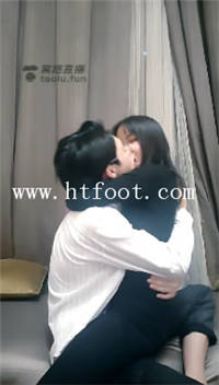 0bywjkbs24i.jpg