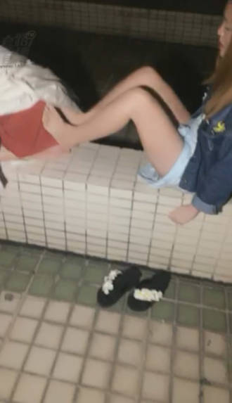 oxwgmlqckb0.jpg