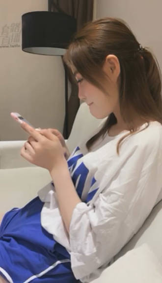 coxz2ivg1j2.jpg