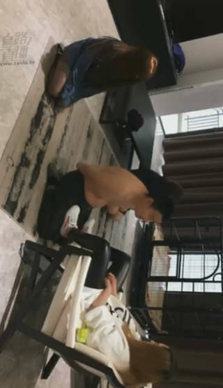 s0bqwnixat3.jpg