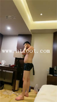 obn0ah02rd4.jpg
