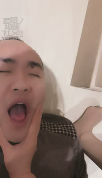 kmn1fm25bhh.jpg