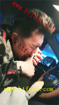 wbmguev0pk0.jpg