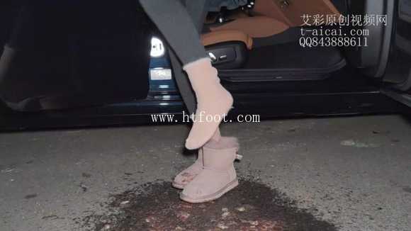 dpw1siaabuh.jpg