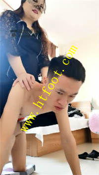 32nk1vdxxq0.jpg
