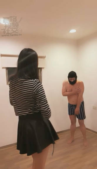 bmmpzos1mco.jpg