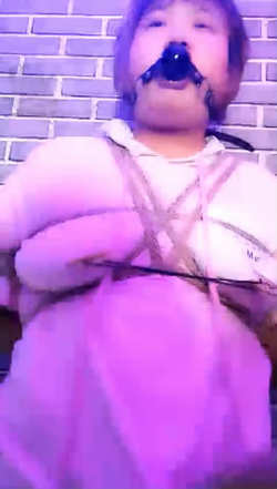 2xdbm5vflbj.jpg
