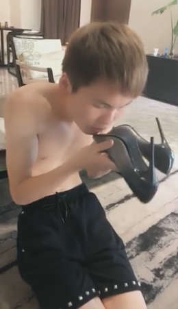 4moxb0blfuv.jpg