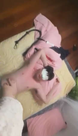 afy4j13hjpn.jpg