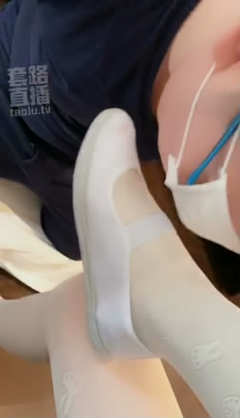xhces4nb40c.jpg