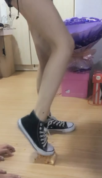 3yhmm0k43v0.jpg
