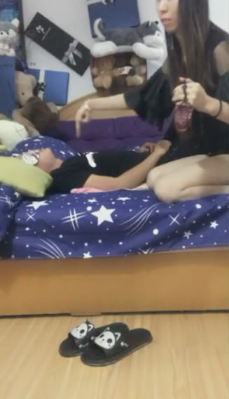 4zrvemzcanw.jpg