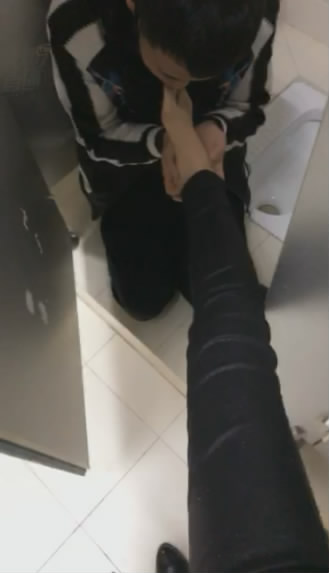 oz1ftllx33w.jpg