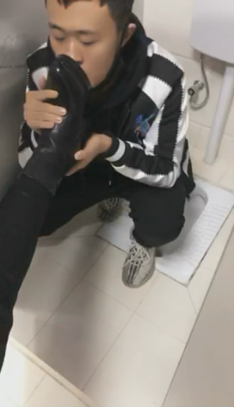 40njojuoqh0.jpg