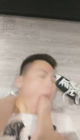 sleeqxylcap.jpg