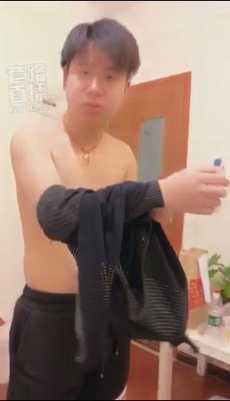 mxfm2h4ruah.jpg