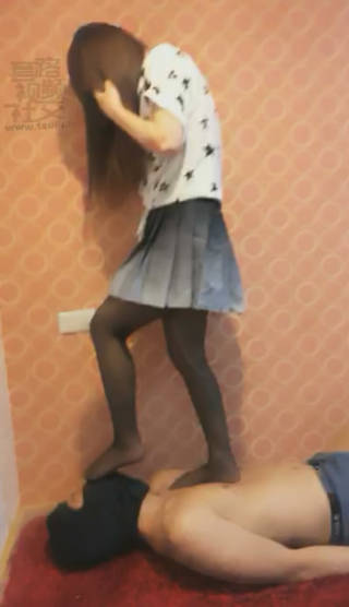 dld0ztwenqd.jpg
