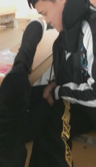 5xhnqzvxory.jpg