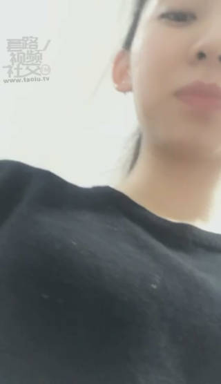 uykslf4s5m4.jpg