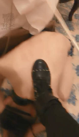 5lxfhwgptx0.jpg