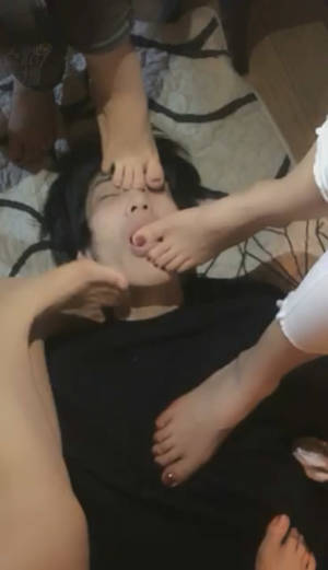 vzmptrmq0a3.jpg