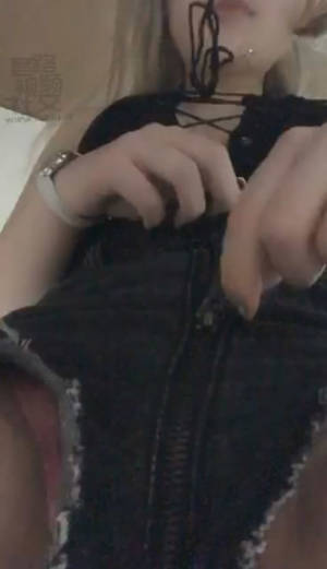 xiyi00dsnwc.jpg