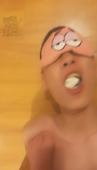 d30fayfyvu4.jpg