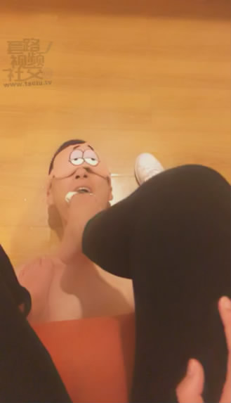 dmkdambqmh4.jpg
