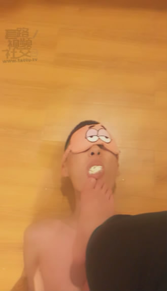 2fkmtxrwxhj.jpg