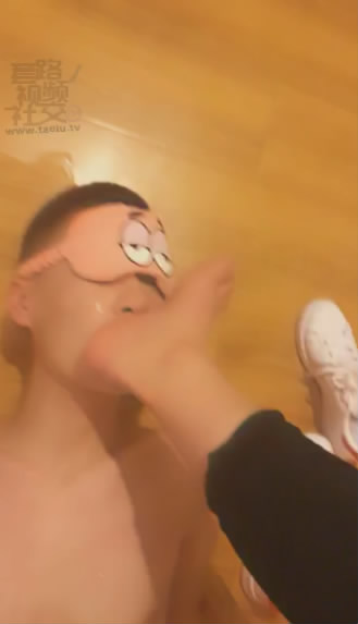 qn5ws5qtvsk.jpg